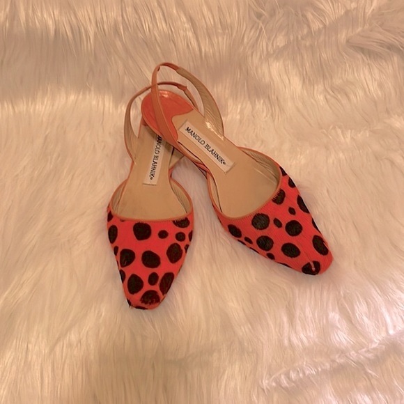 Vintage MANOLO BLAHNIK Shoes - Picture 2 of 8
